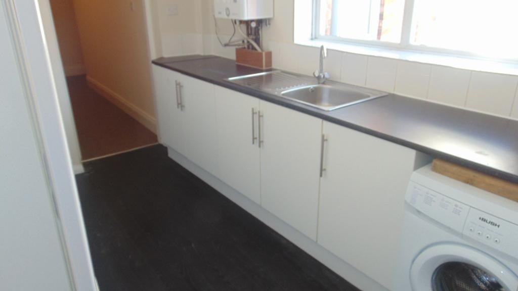 Room Condercum Road in Newcastle upon Tyne