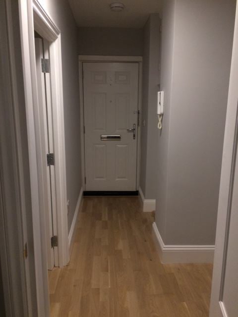 Flat Oak Lane in Greater London