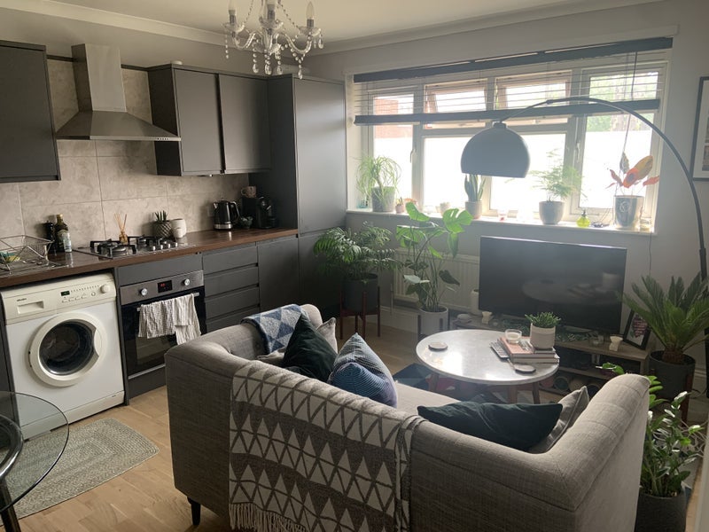 Flat Oak Lane in Greater London