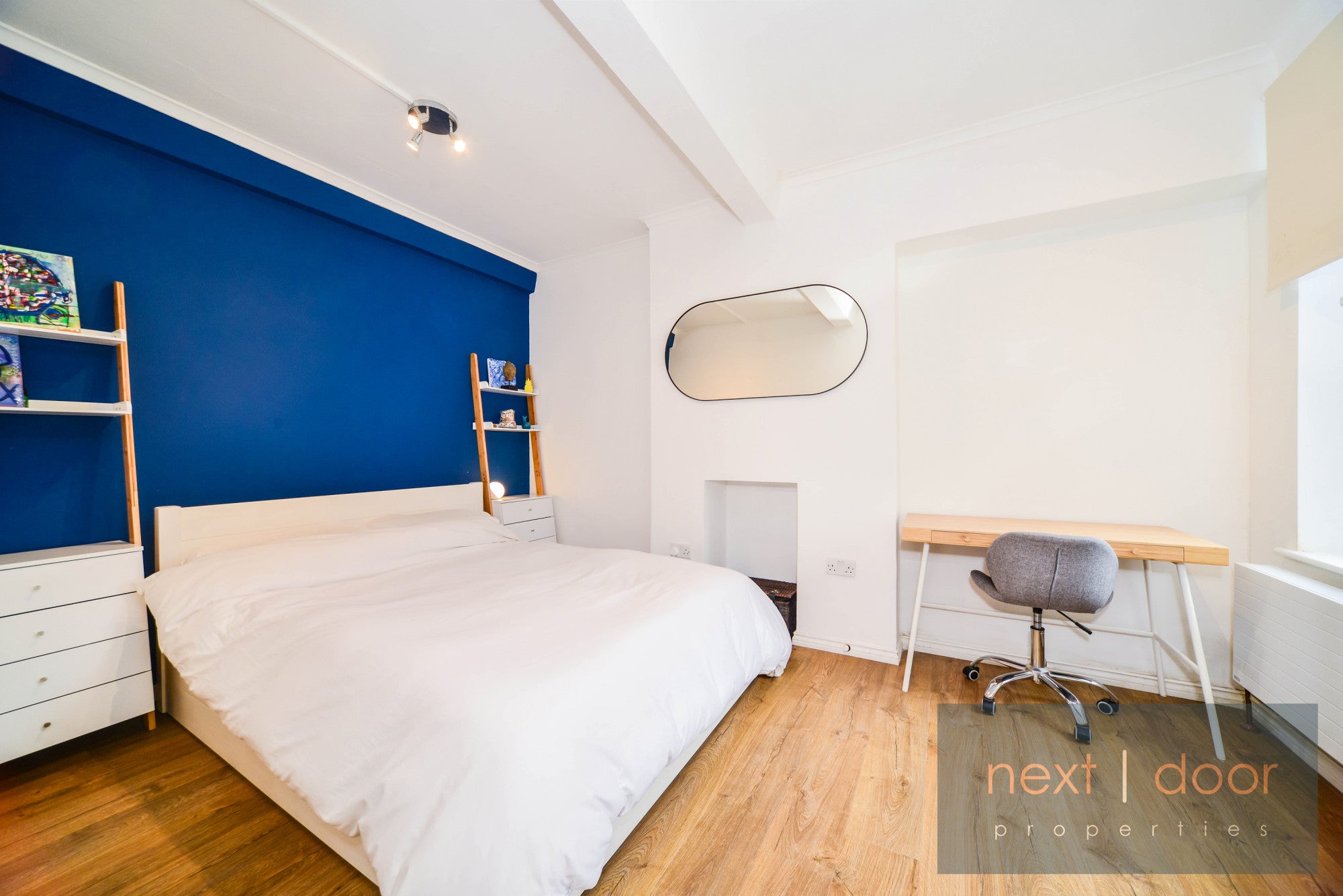 Flat Camberwell New Road in London