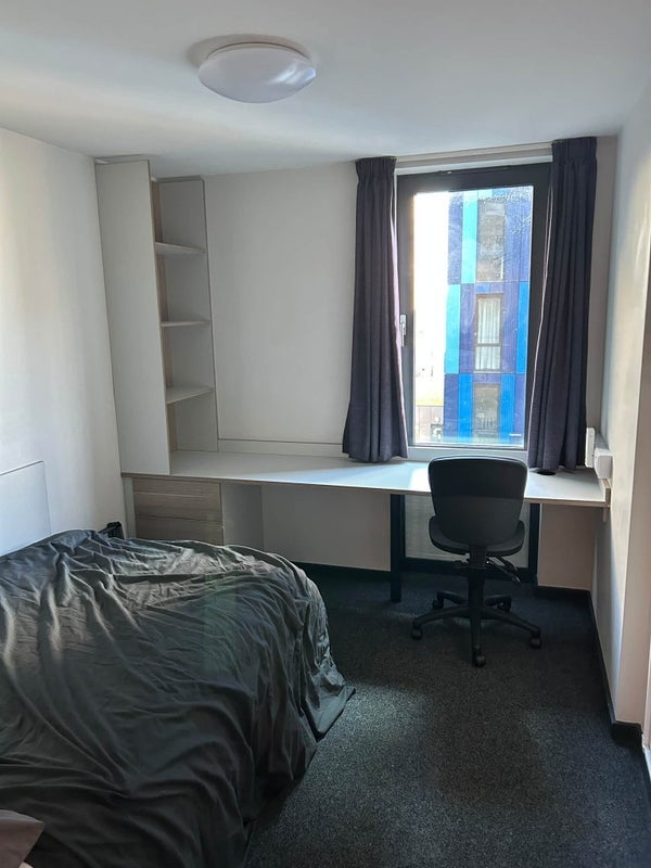 Flat Wellington Street in Newcastle upon Tyne