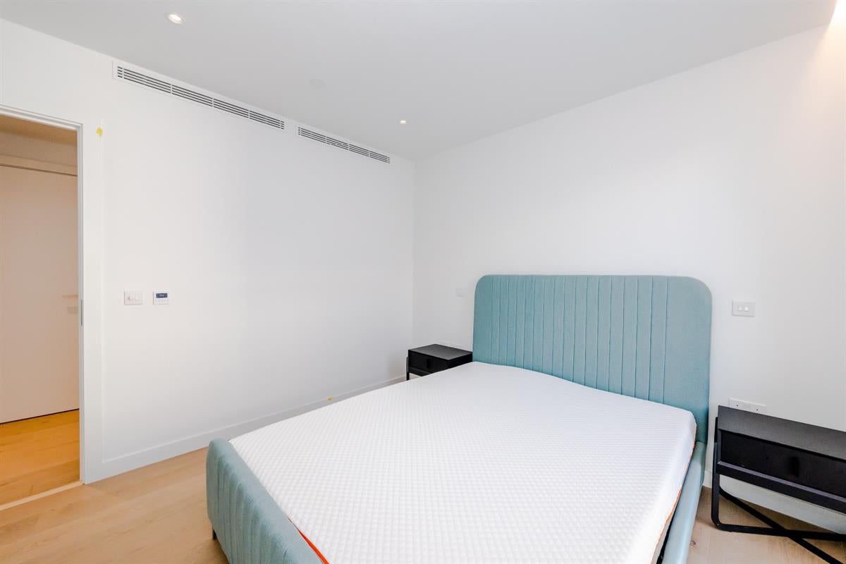 Flat Mount Pleasant in Greater London