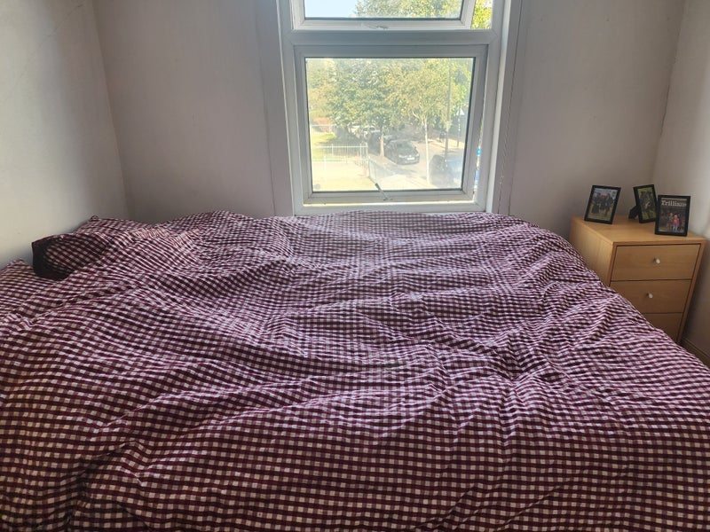 Room Hamlets Way in Greater London