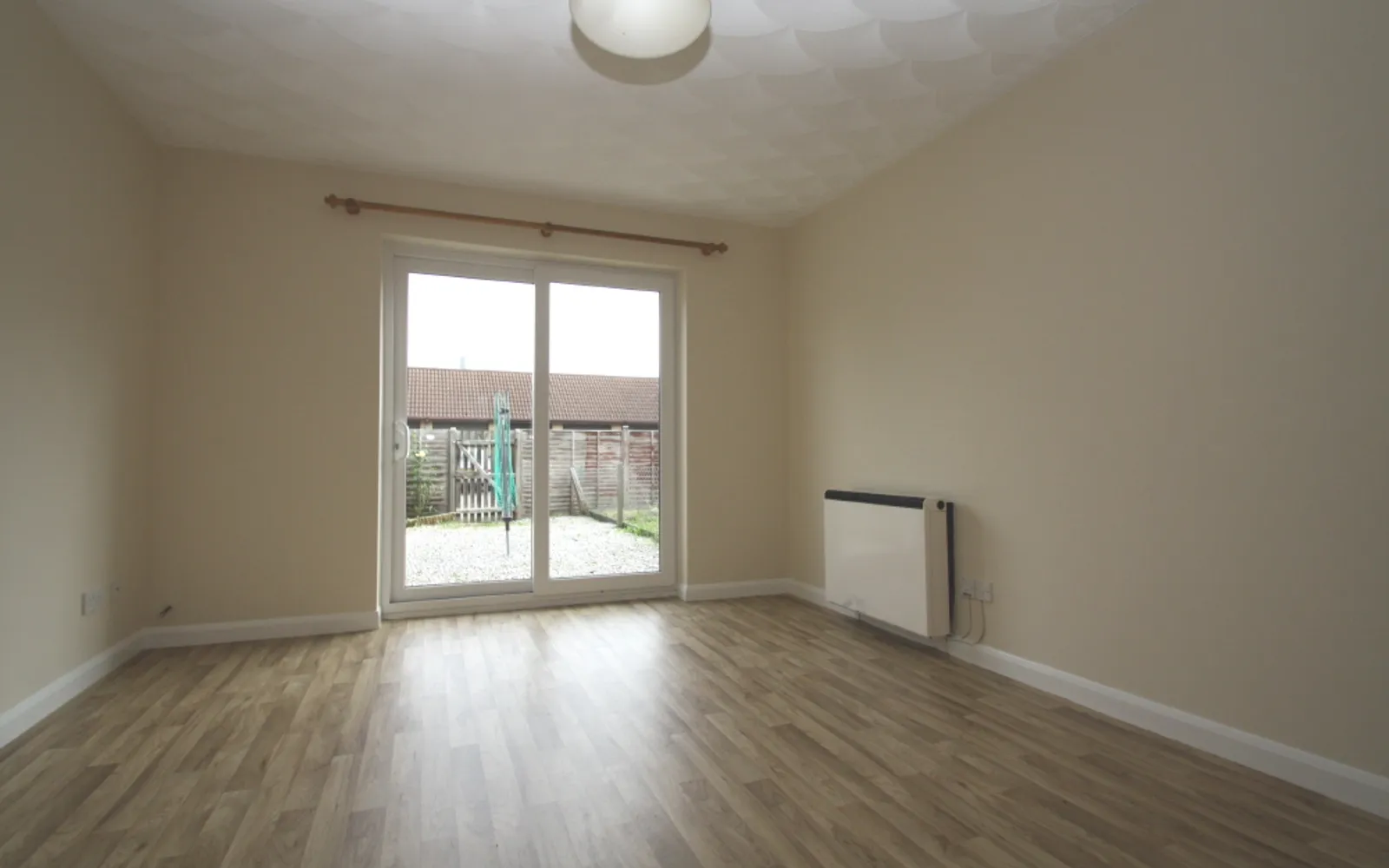 House Mountfort Close in Huntingdonshire