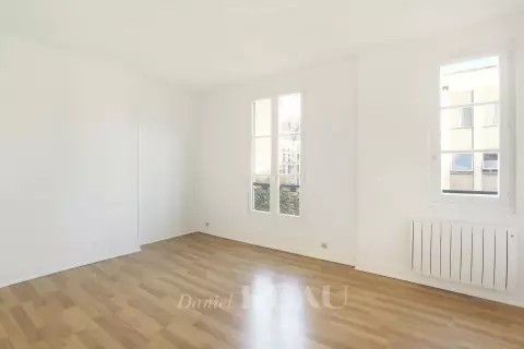 Flat Rue du Montparnasse in Paris