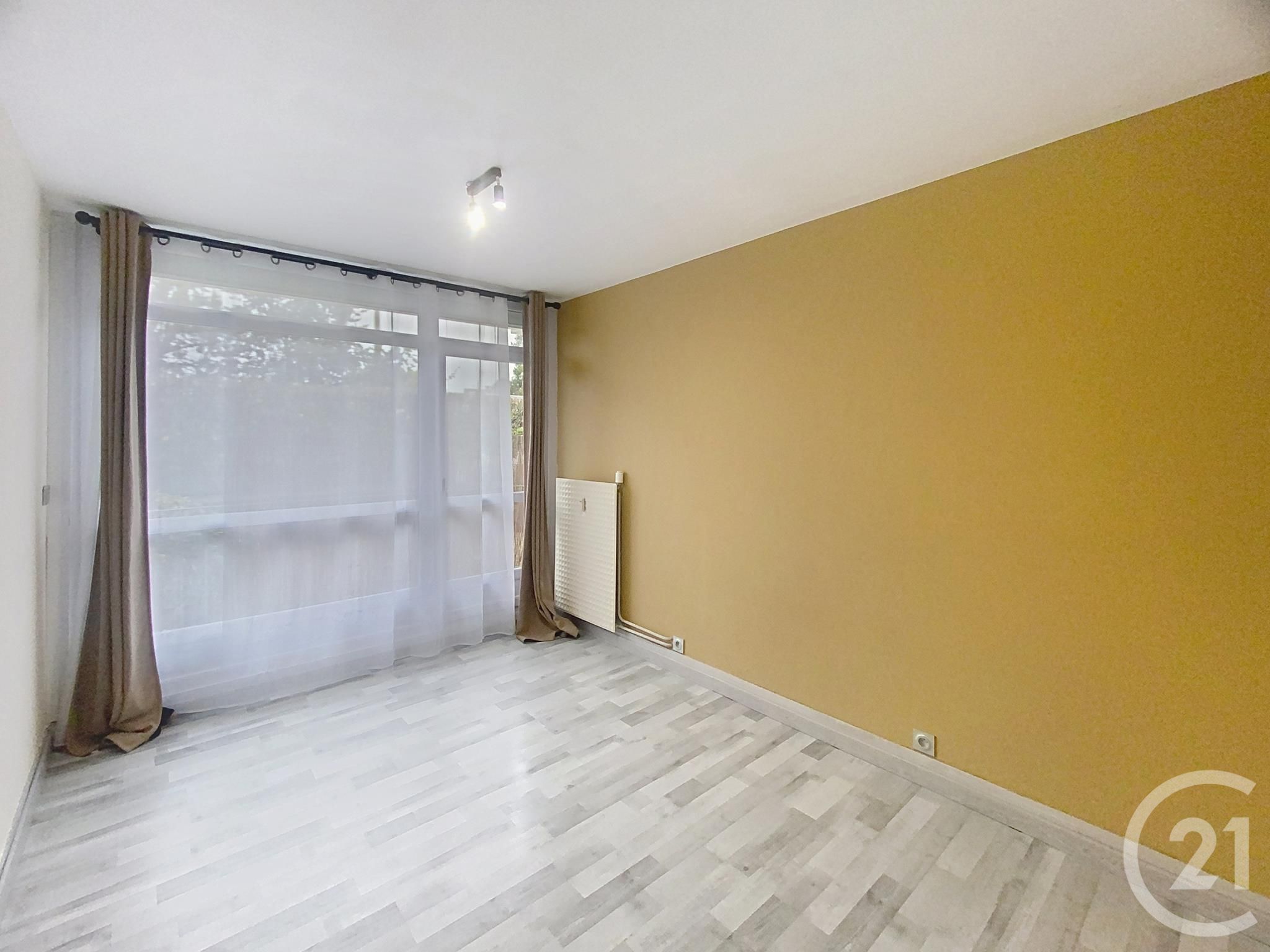 Flat Rue de la Gare in La Chapelle-Saint-Mesmin