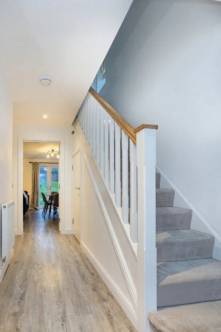 House Wellington Close in Twyford