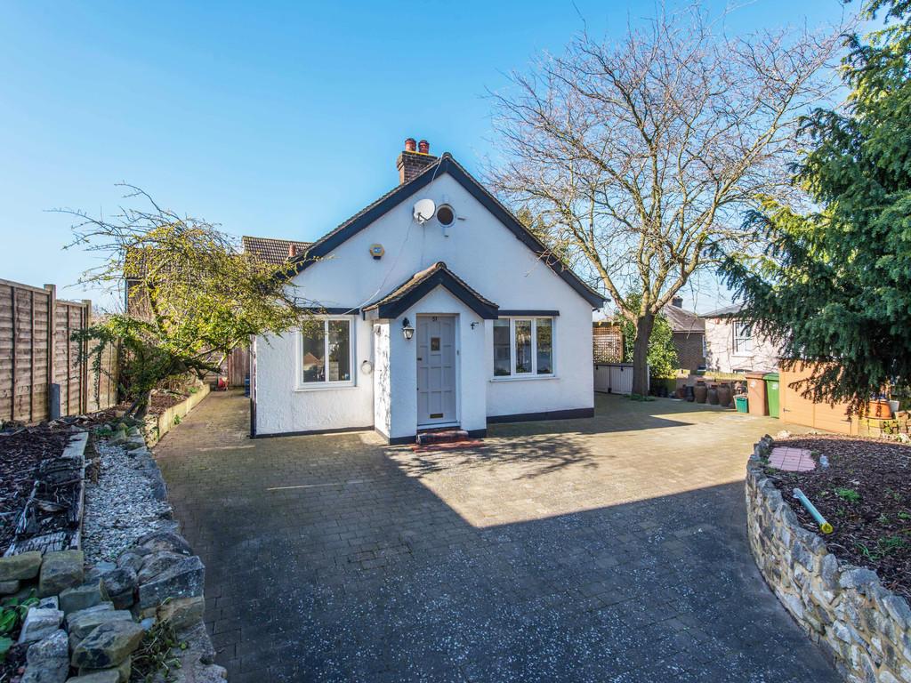 House Guy Road in Greater London