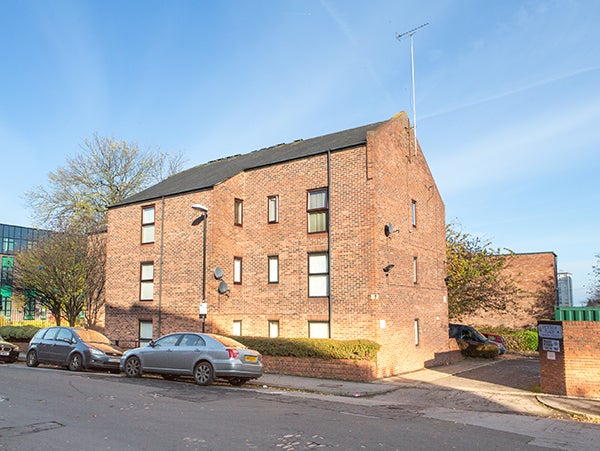 Flat Victoria Place in Sunderland