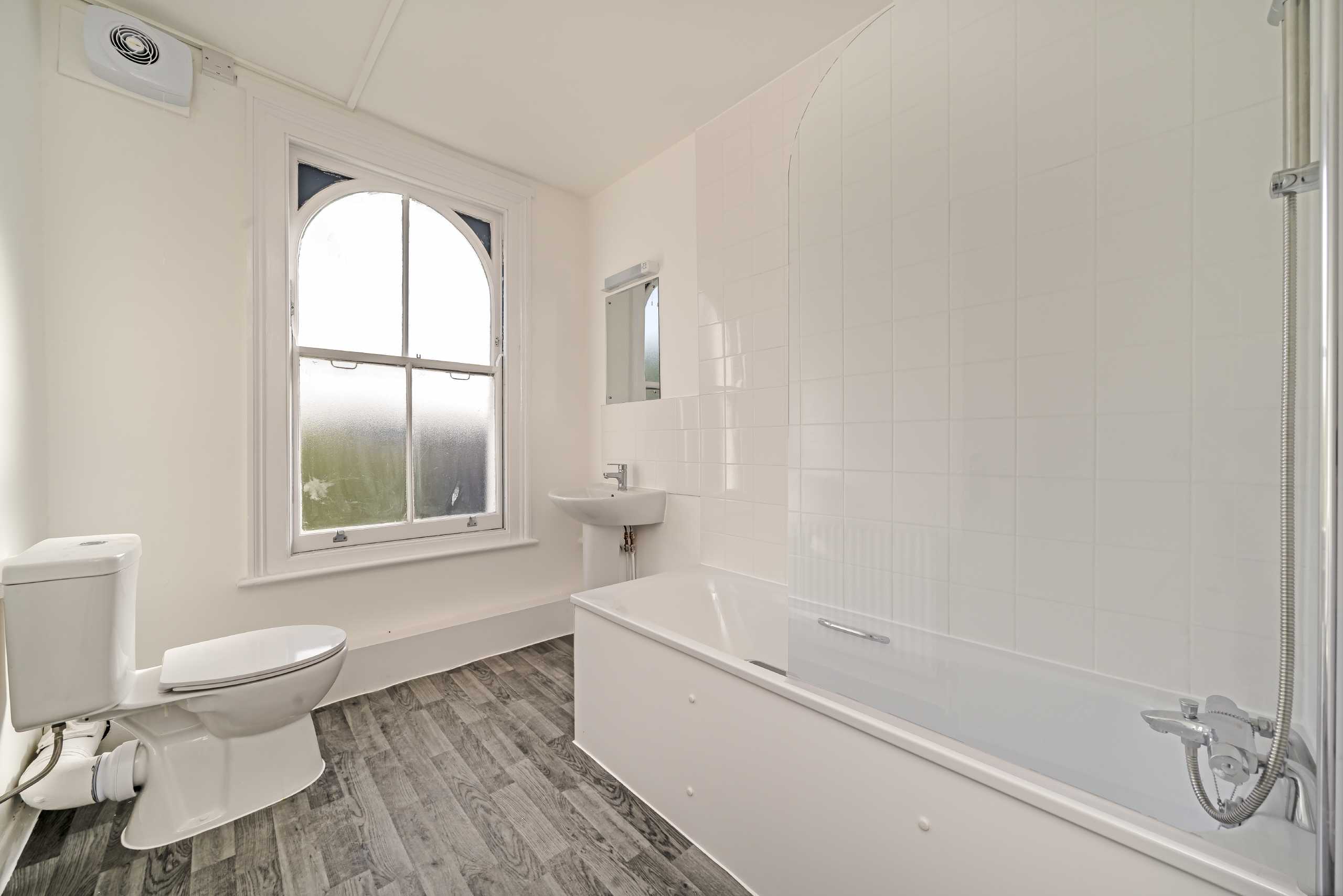 Flat Powis Square in Greater London