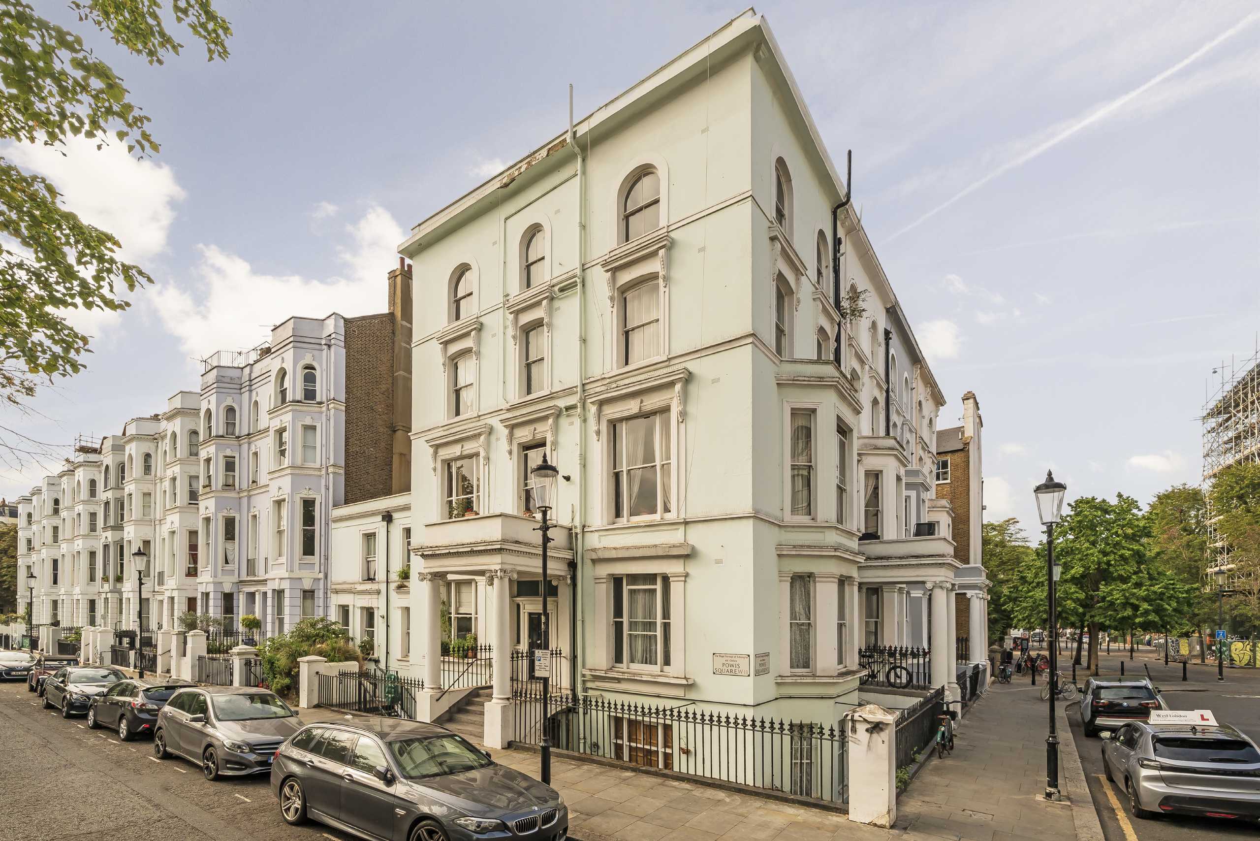 Flat Powis Square in Greater London