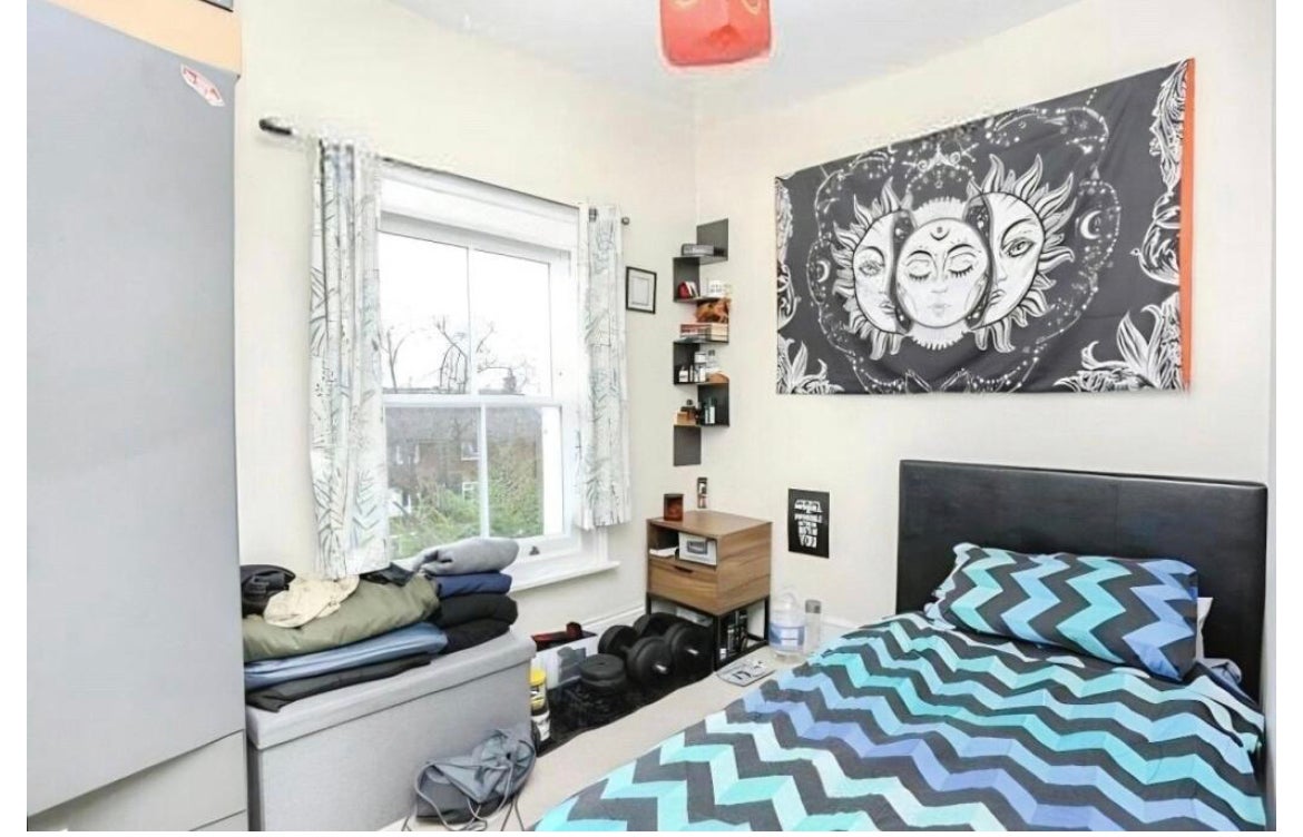 Flat Granville Park in Greater London