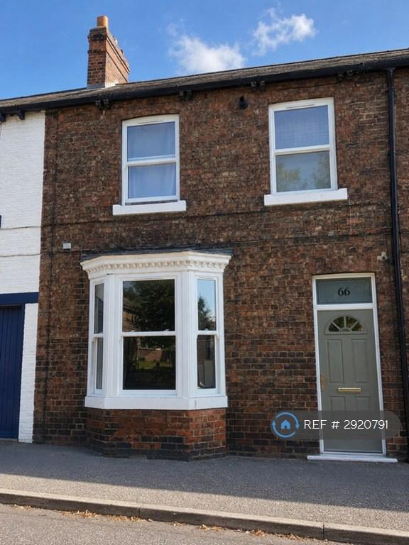 House High Street in Northallerton