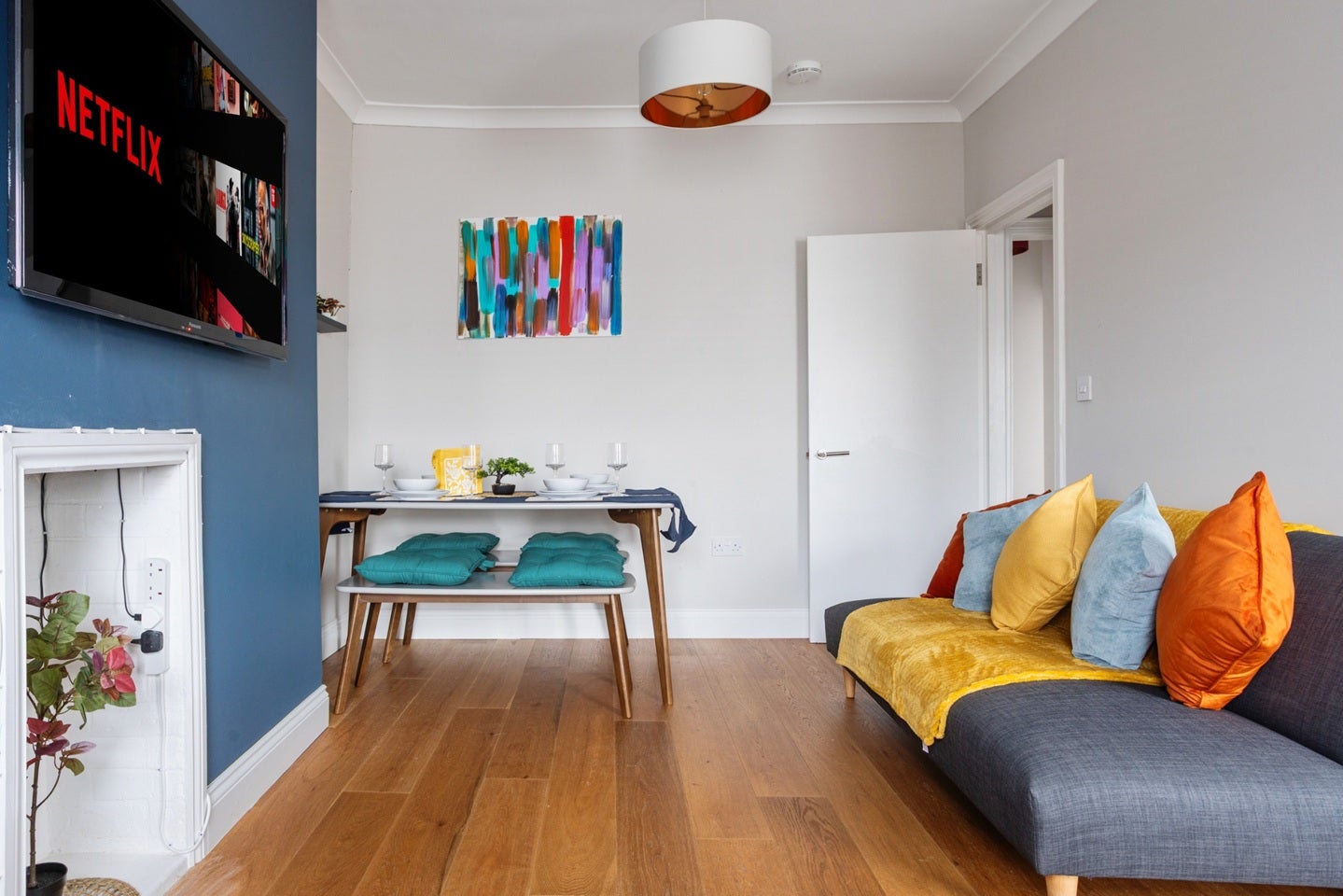 Flat Uxbridge Road in Greater London