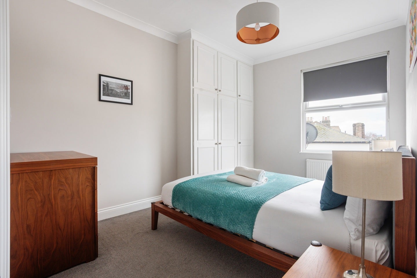Flat Uxbridge Road in Greater London