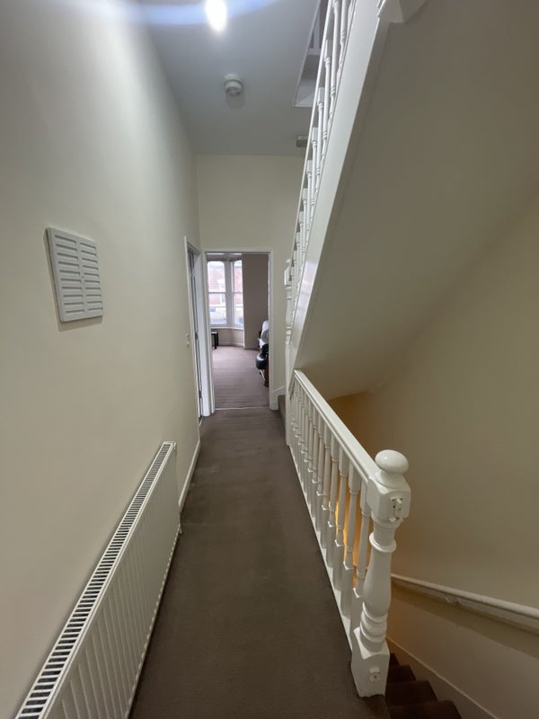 Room Alfreton Road in Nottingham