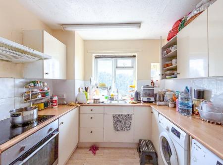 Flat Chaulden Lane in Dacorum