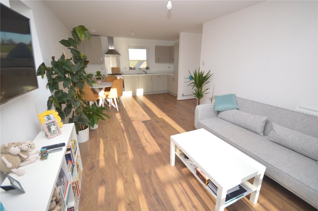 Flat Dukeminster Road in Dunstable