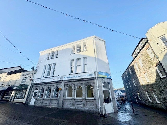 Flat Molesworth Street in Wadebridge