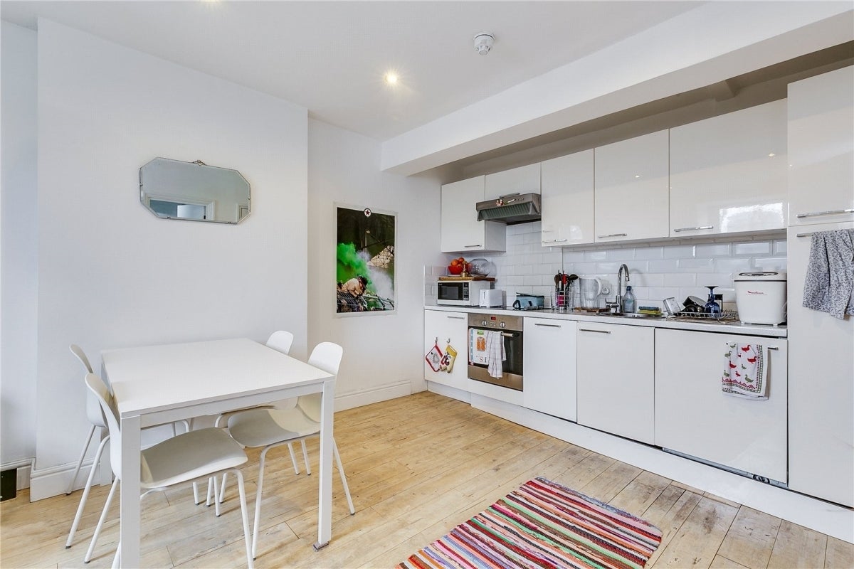 Flat Sutherland Avenue in City of Westminster