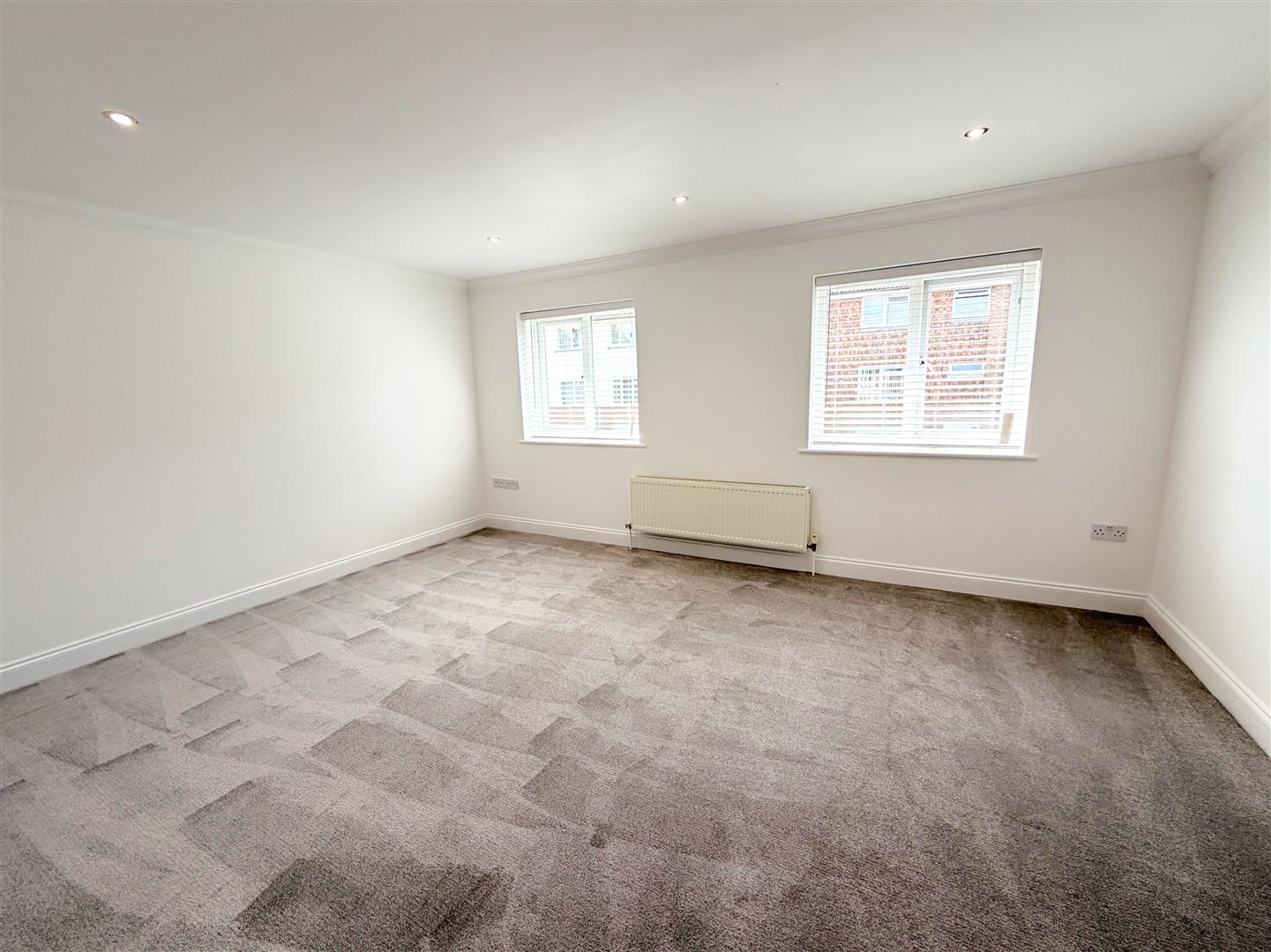 Flat Amanda Close in Rother