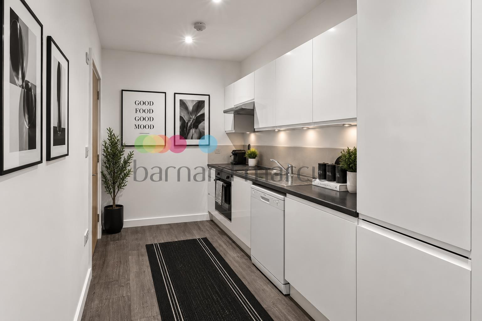 Flat Purley Way in Greater London