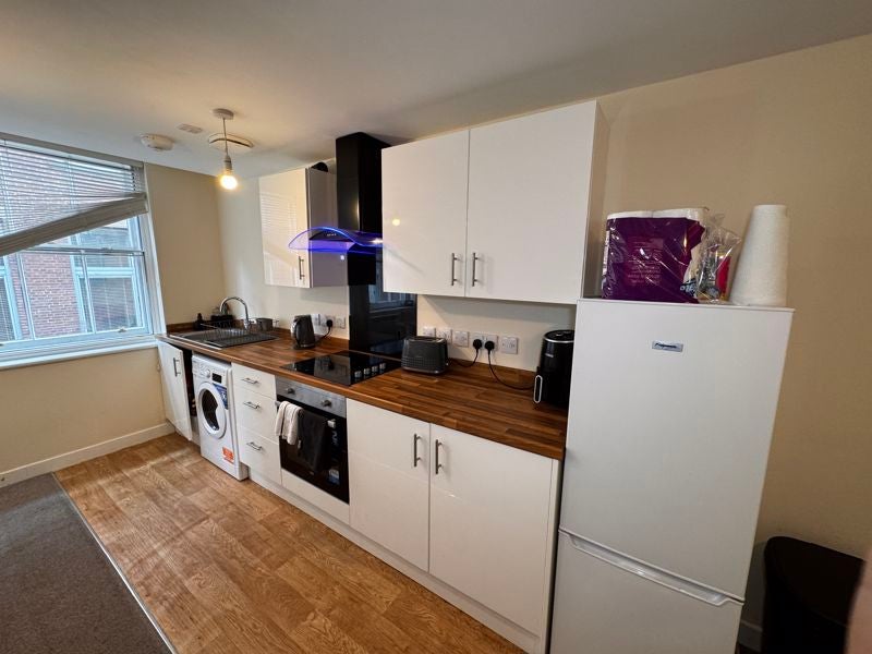 Flat Waterloo Street in Newcastle upon Tyne