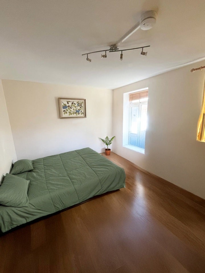 Room Clapham Road Estate in Greater London