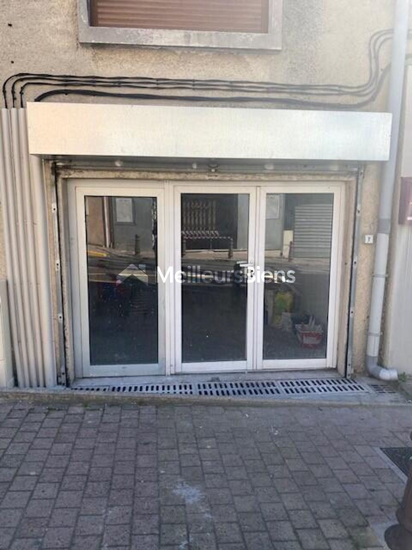 Flat Rue d'Aubervilliers in Paris