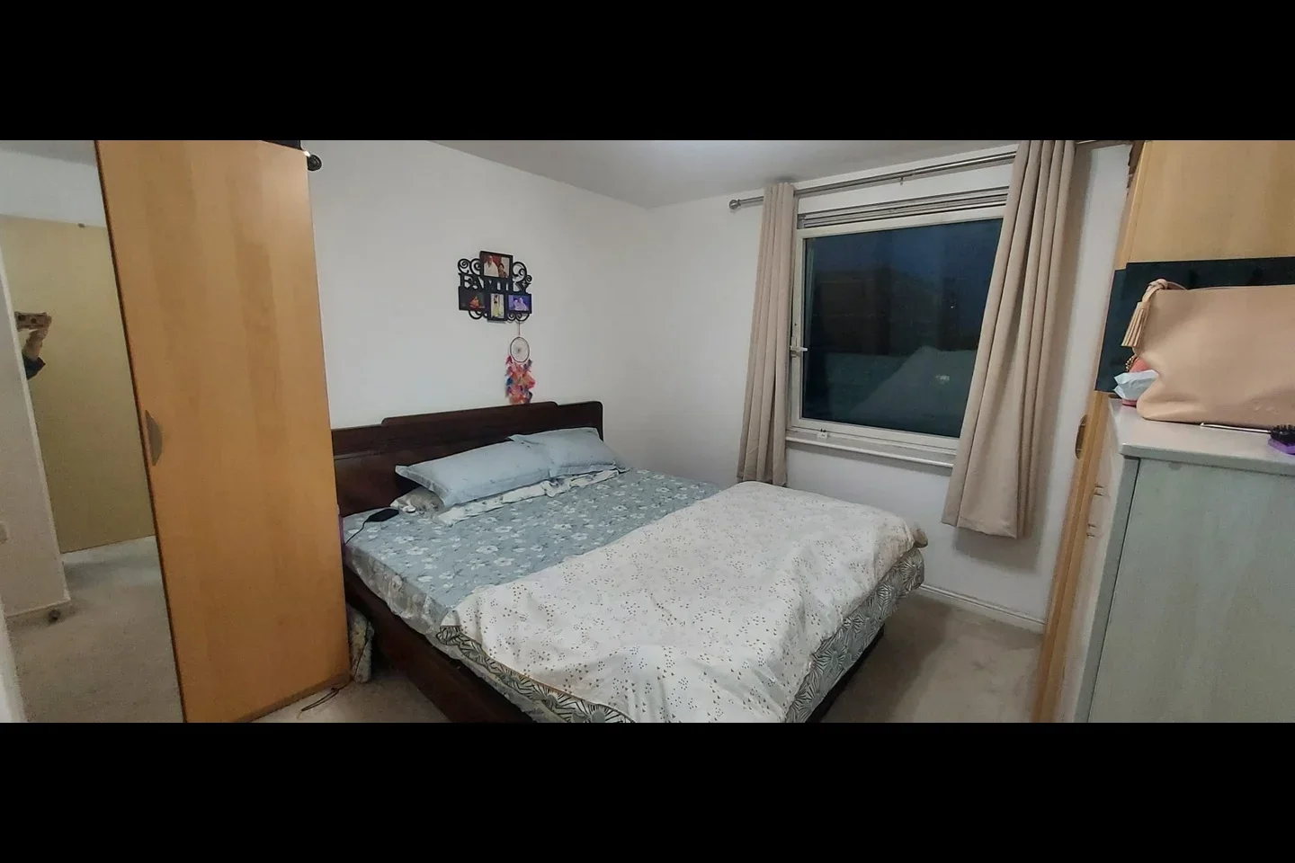 Flat Prince Regent Road in Greater London