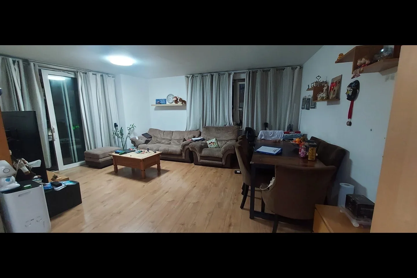 Flat Prince Regent Road in Greater London
