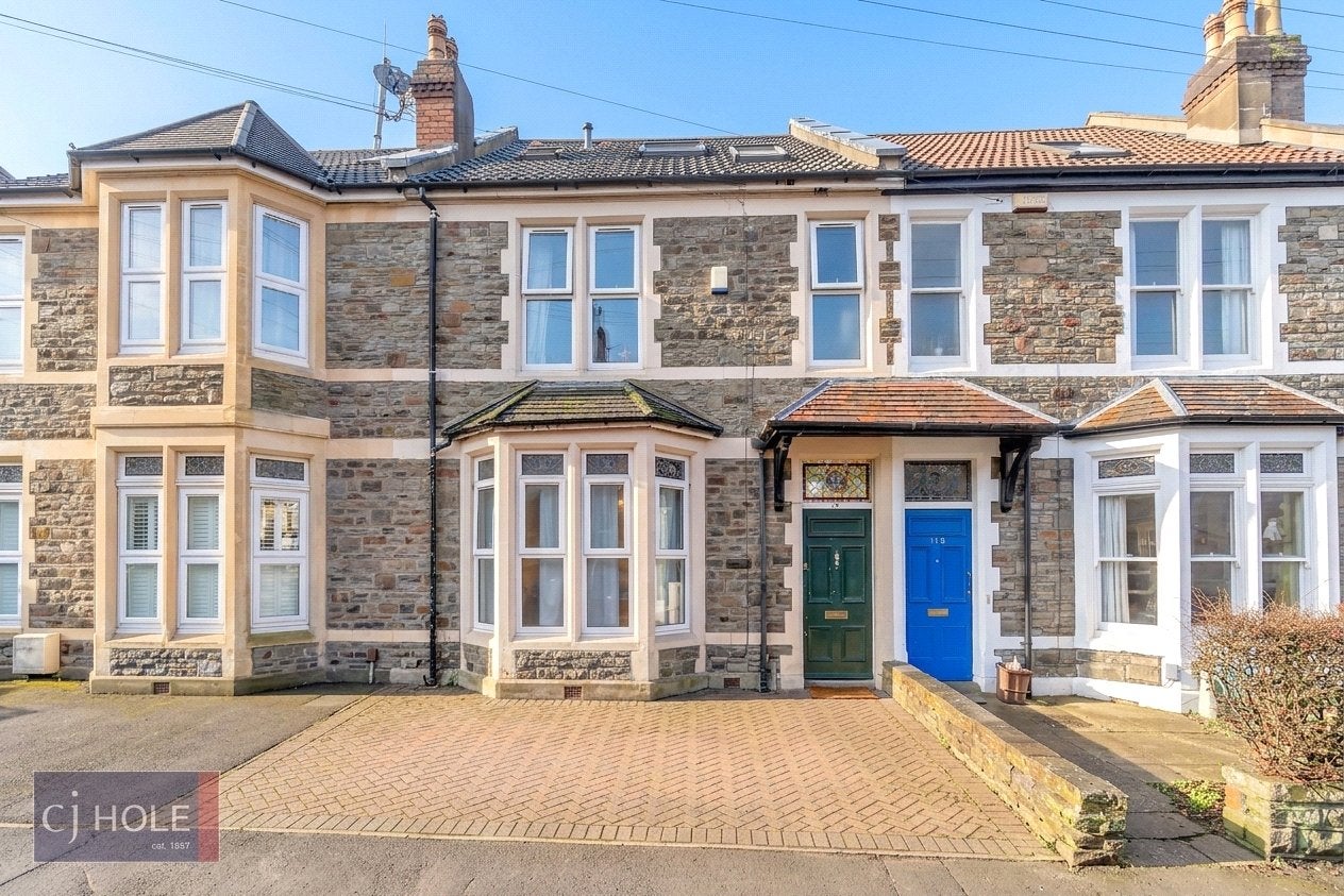 House Kennington Avenue in Bristol