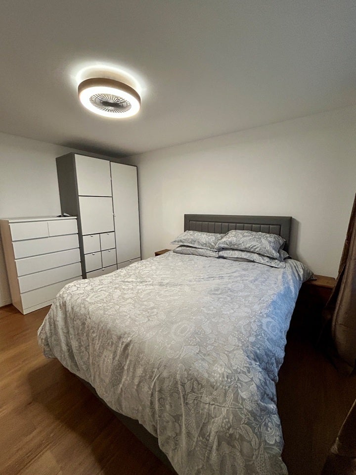 Flat Prince Regent Road in Greater London