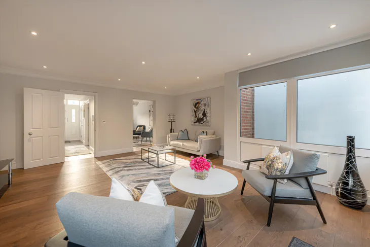 House Harley Road in Greater London
