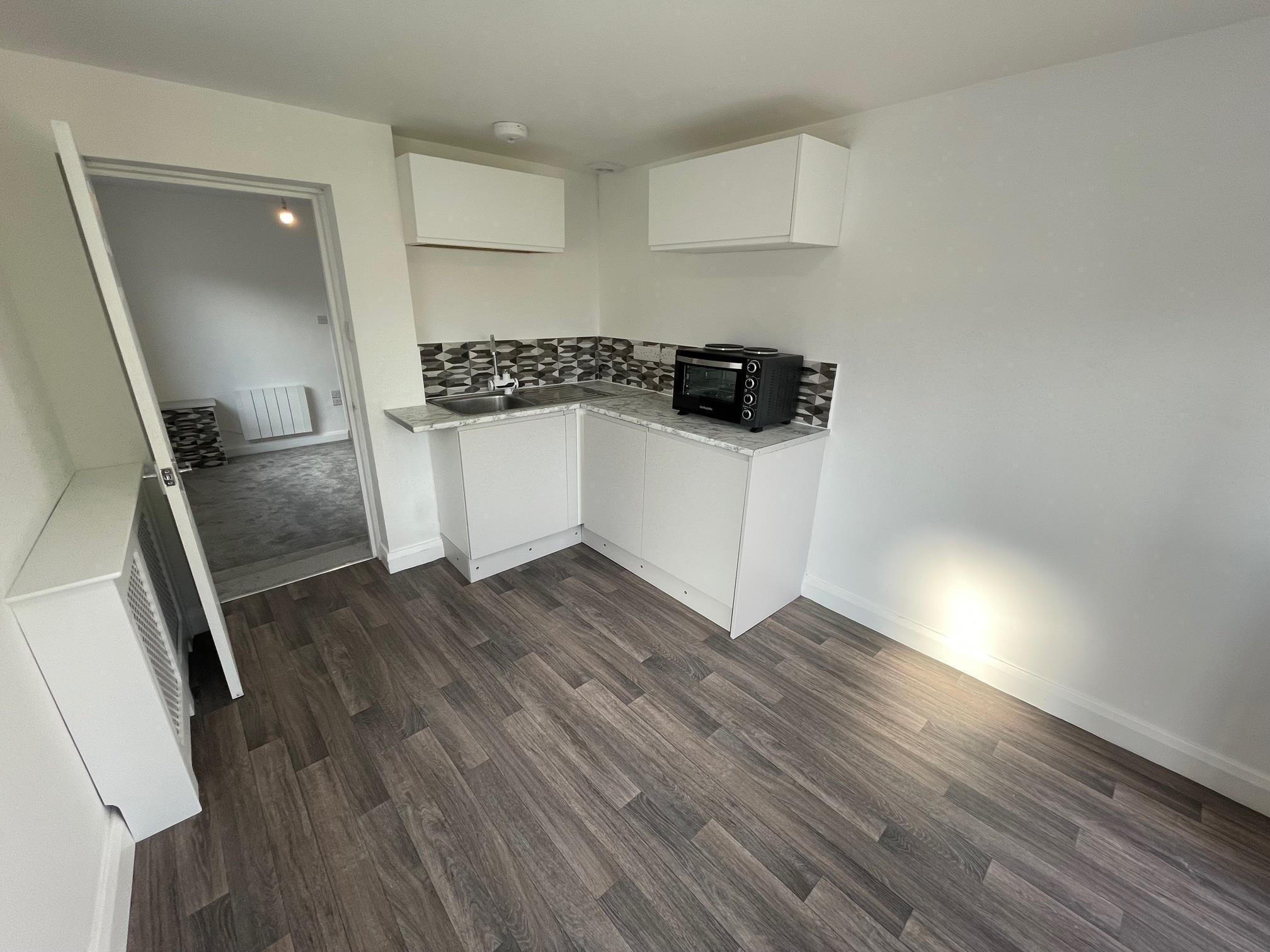 Flat Bargates in Christchurch