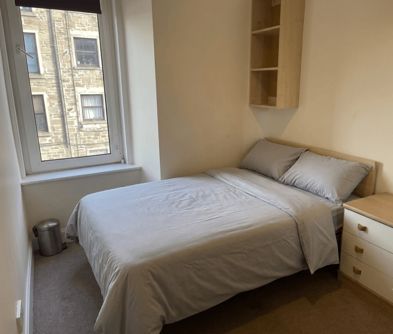 Room Blackness Road in Dundee