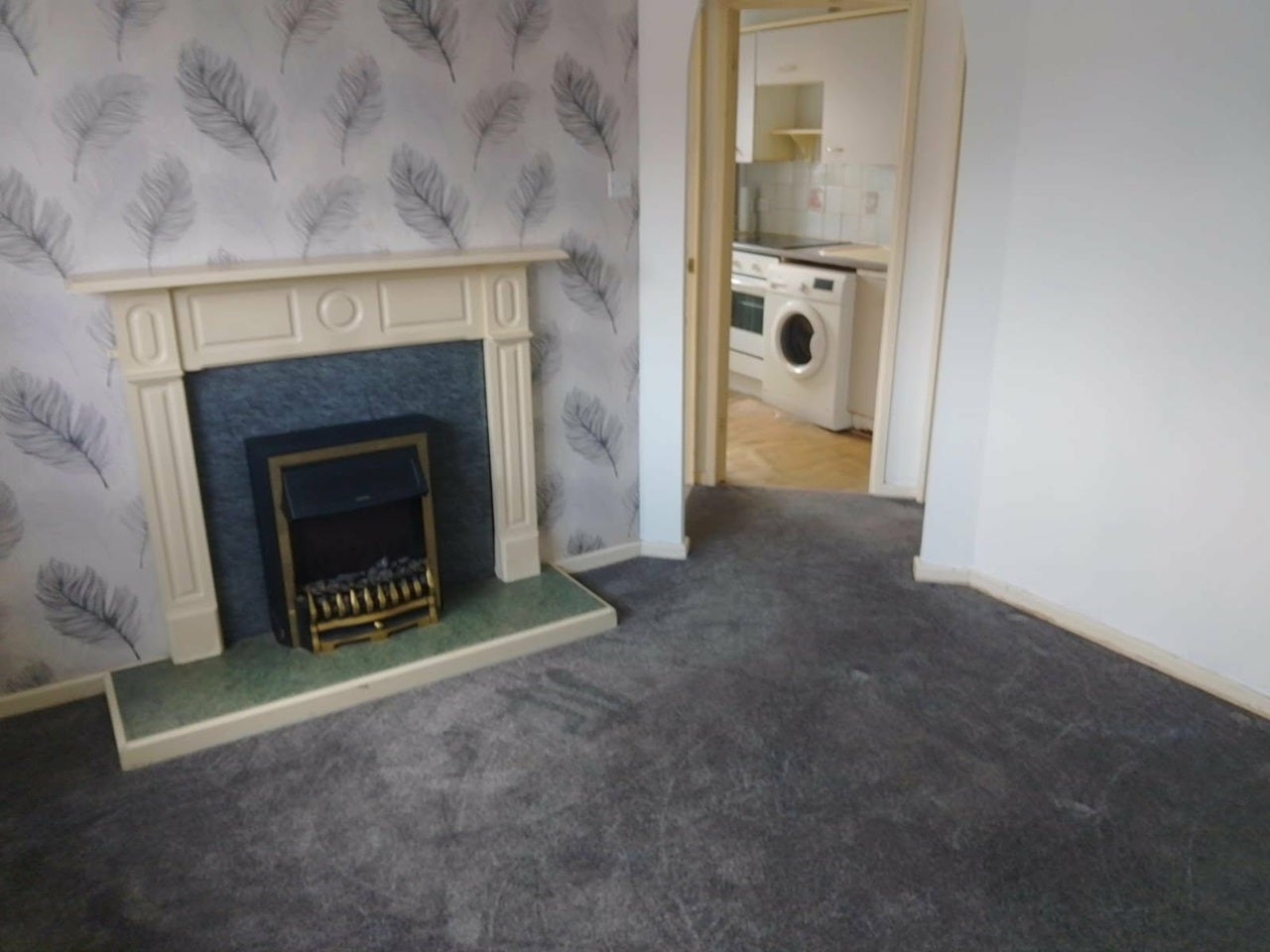 Flat Birchtrees Drive in Birmingham