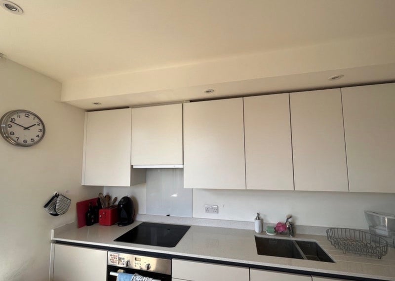 Room Medals Way in Greater London