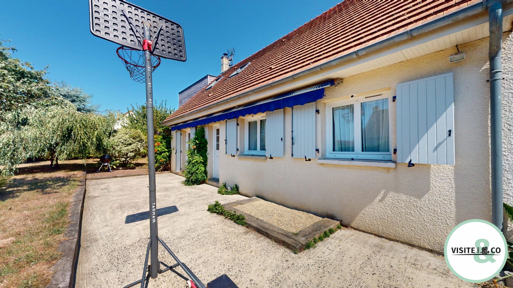 Maison Rue des Costils à Saint-Martin-des-Entrées