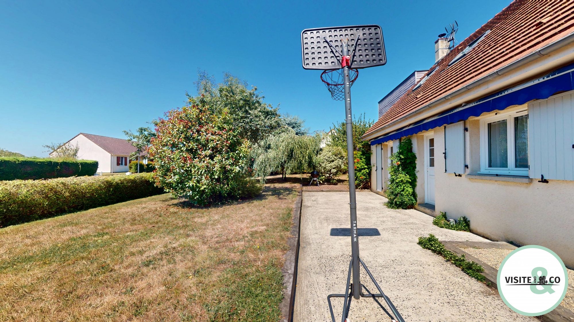 Maison Rue des Costils à Saint-Martin-des-Entrées