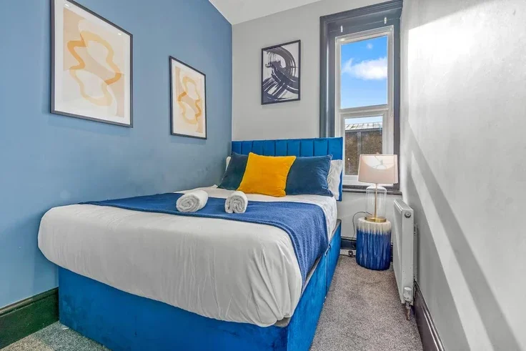 Flat Doneraile Street in Greater London