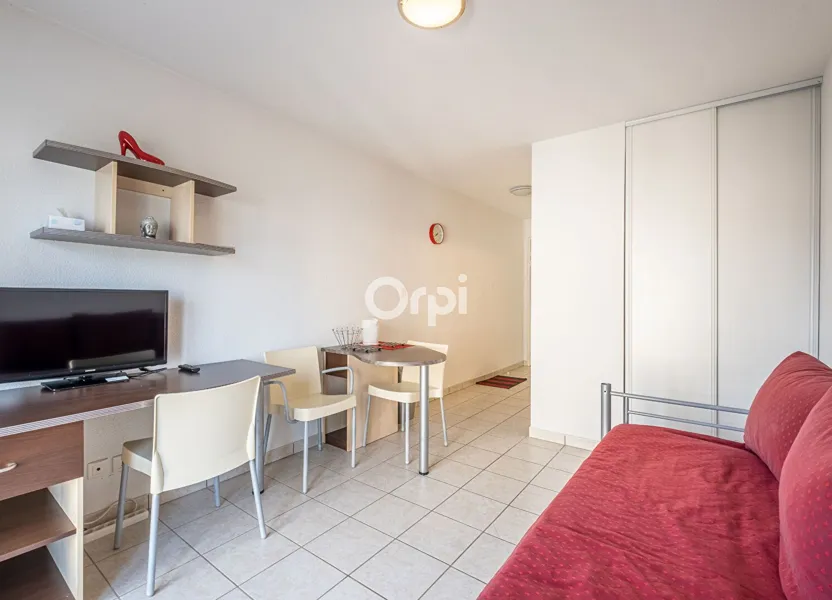 Room Rue Massenet in Limoges