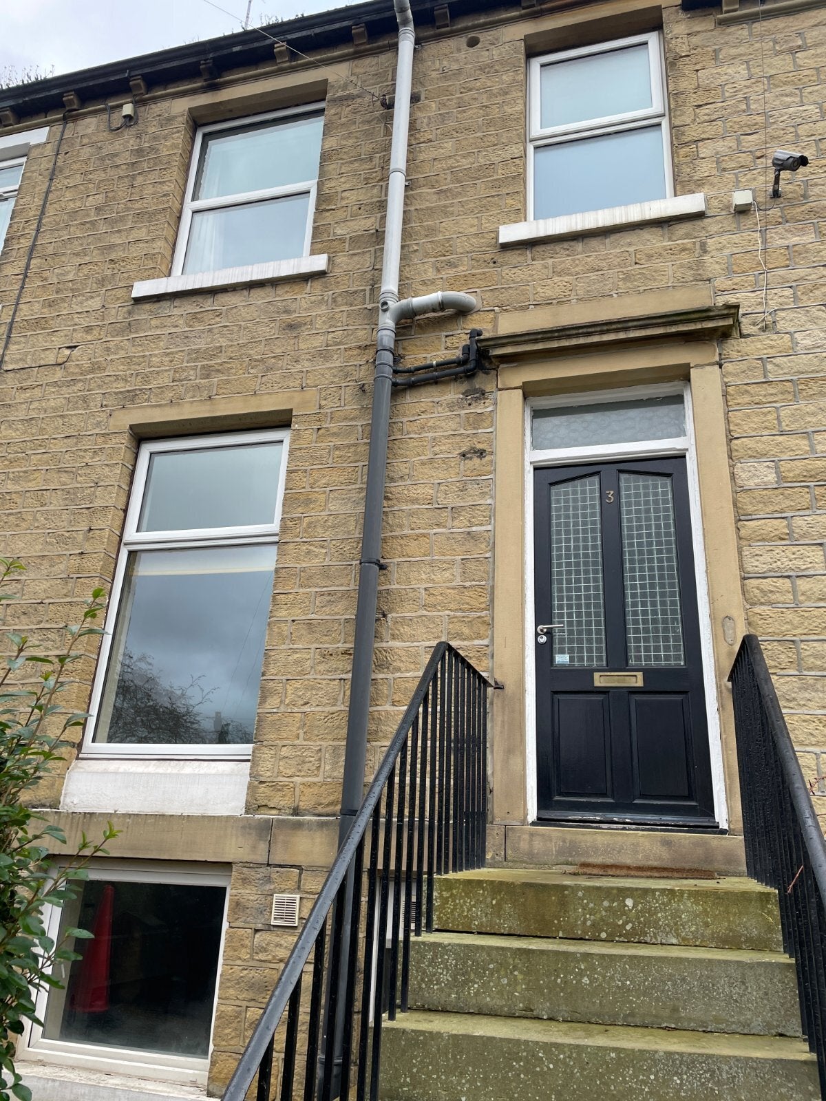 House Woodthorpe Terrace in Kirklees