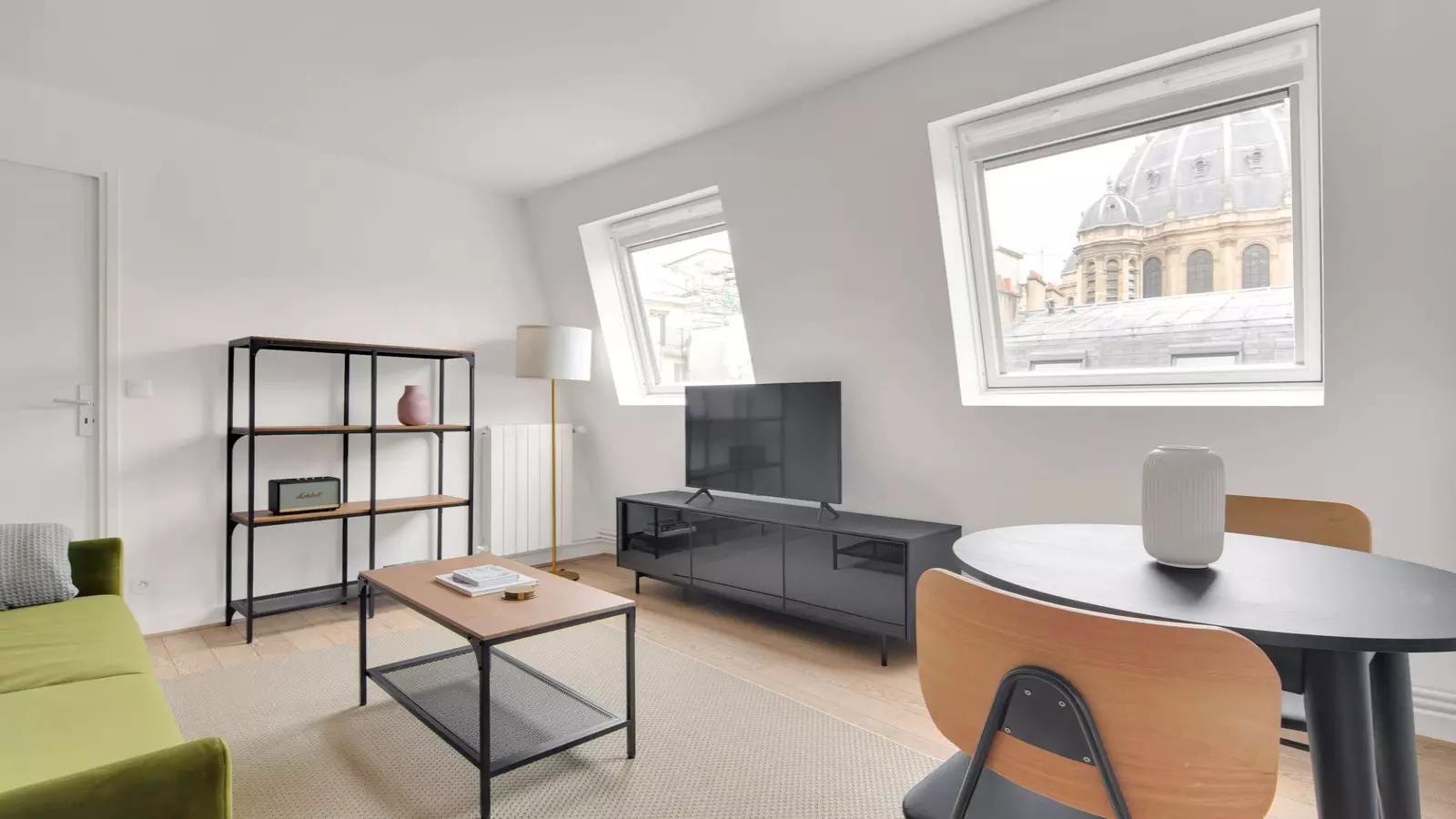 Appartement Rue de la Bienfaisance à Paris