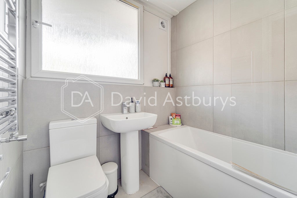 Flat The Campsbourne in Greater London