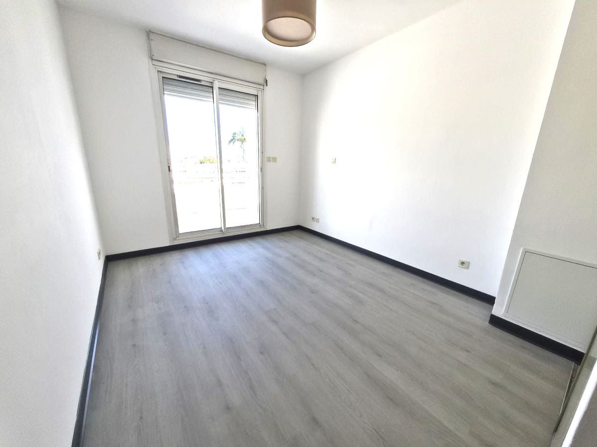 Appartement Rue Jules Olivier à Saint-Denis