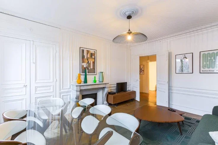 Flat Boulevard Beaumarchais in Paris