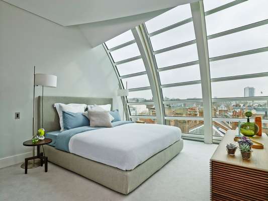 Flat Oxford Street in City of Westminster