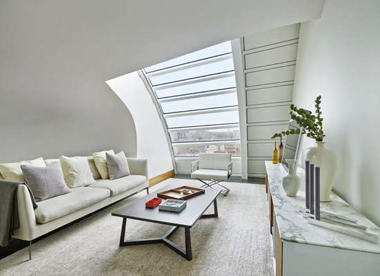 Flat Oxford Street in City of Westminster