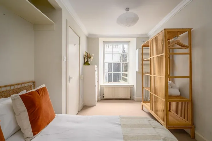 Flat Cumberland Street in City of Edinburgh